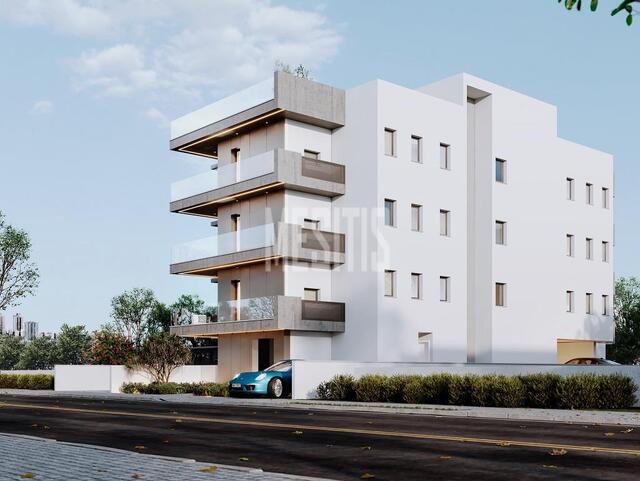 apartment-5aa30fc1-44e9-4b31-bb1b-b9d9f3eff71a_Wtr.jpeg