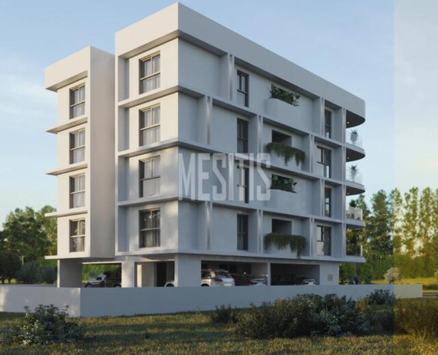 apartment-b9f6c3f1-36a4-40f4-9487-4a773dc276b2_Wtr.jpg