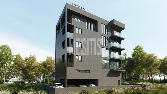 entireBuilding-53862df6-d28e-46d3-b24e-ca24bdfceb3a_Wtr.jpg