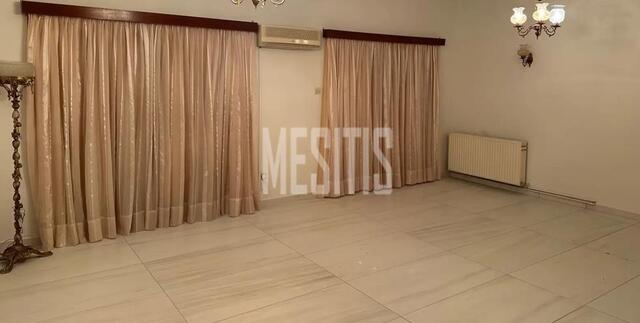 apartment-4dfa2f21-9134-429b-a650-a4f8e041189d_Wtr.jpg