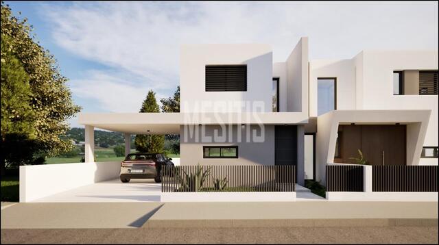detachedHouse-b62f72a5-a837-4667-9f31-4d8b4f222c82_Wtr.jpg