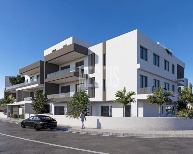 apartment-bc629a97-3814-42ea-ab1b-803e0375c49d_Wtr.jpeg