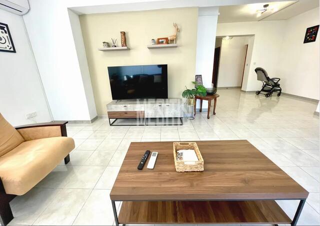 apartment-4c39eb69-0d3a-4feb-a36e-b84b84897660_Wtr.jpg