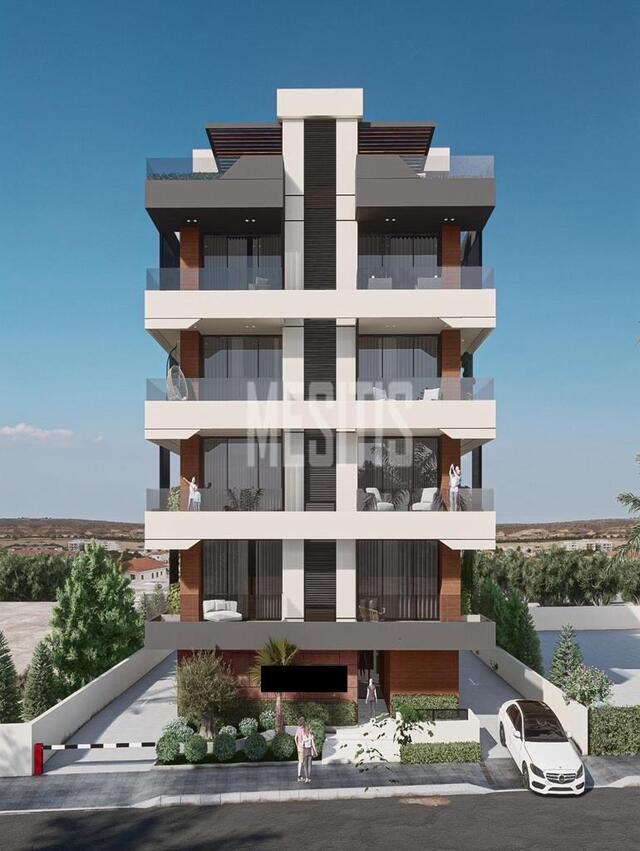 apartment-048734b5-1504-41a7-b0e1-b4fa956a75fe_Wtr.jpg