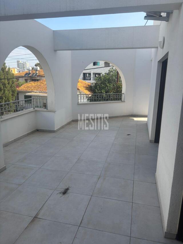apartment-6fc0475c-b7ce-44dd-a66e-d129c8ad90b4_Wtr.jpg