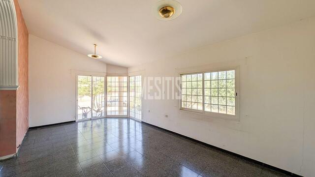 3 Bedroom House for Sale in Parekklisia, Limassol – photo 2