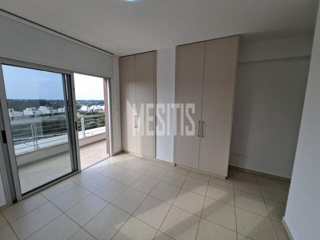 apartment-19287b52-8b1d-4d2d-a8da-ac136af43188_Wtr.jpeg