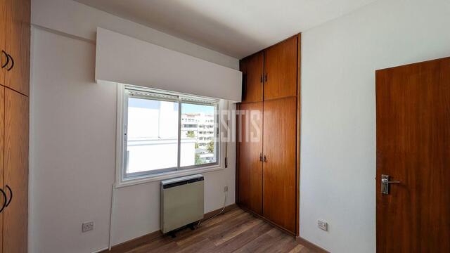 apartment-727057c8-907e-4d05-a6b1-7bd4cc3db042_Wtr.jpg