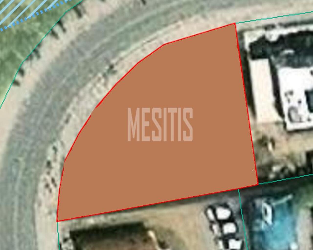 Corner Plot of 559 sq.m. for Sale in Kato Deftera, Nicosia – photo 1
