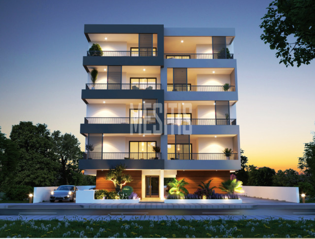 apartment-6b94d0d2-7bc3-469a-87d7-f76d34e19bb6_Wtr.png
