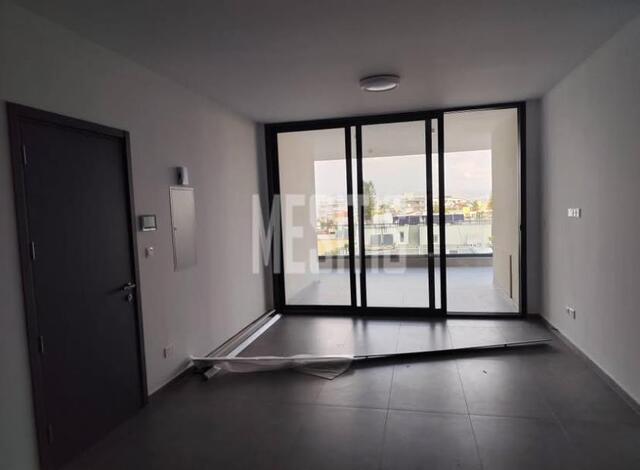 apartment-2a32524a-2735-49d1-8f64-415c944064da_Wtr.jpeg