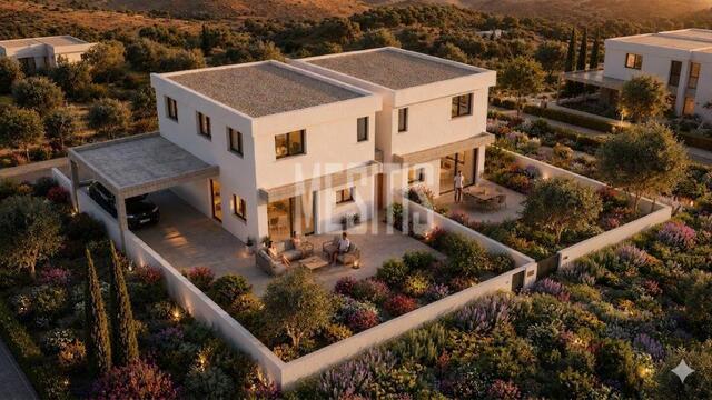 detachedHouse-5be83d3e-b561-4b50-ad78-e306f2538a5c_Wtr.jpg