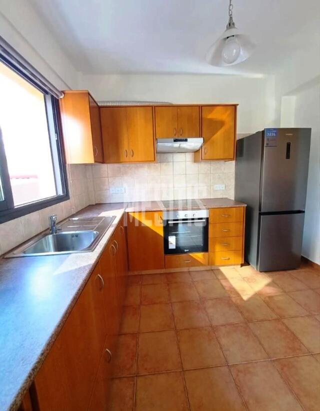 apartment-a16b2aad-b6c5-4f82-ac72-15d55265cd24_Wtr.jpg