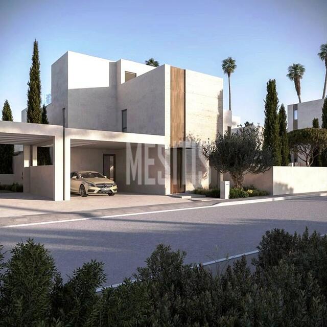 detachedHouse-9d653e37-26d8-4a18-992a-292c81314cf4_Wtr.jpg