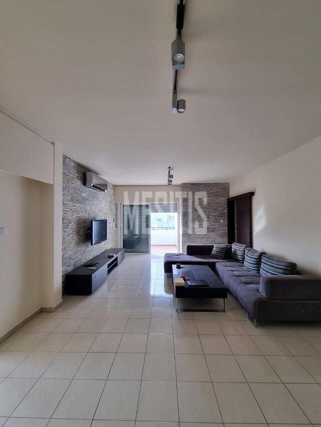 apartment-fcf5c87d-5119-4dc1-96fe-7c59f8d0d45a_Wtr.jpeg