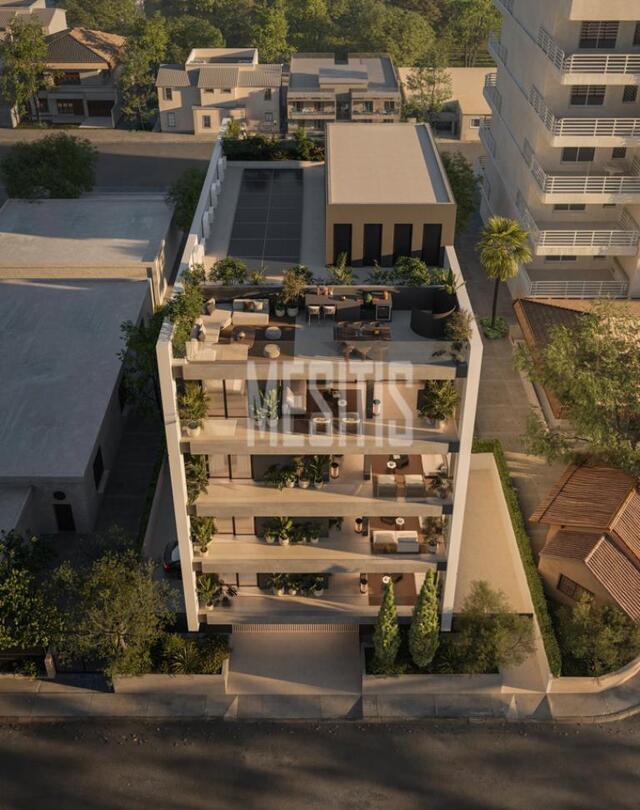 apartment-cf4e6766-981e-4ea1-bcbb-99dd3241ae91_Wtr.jpg