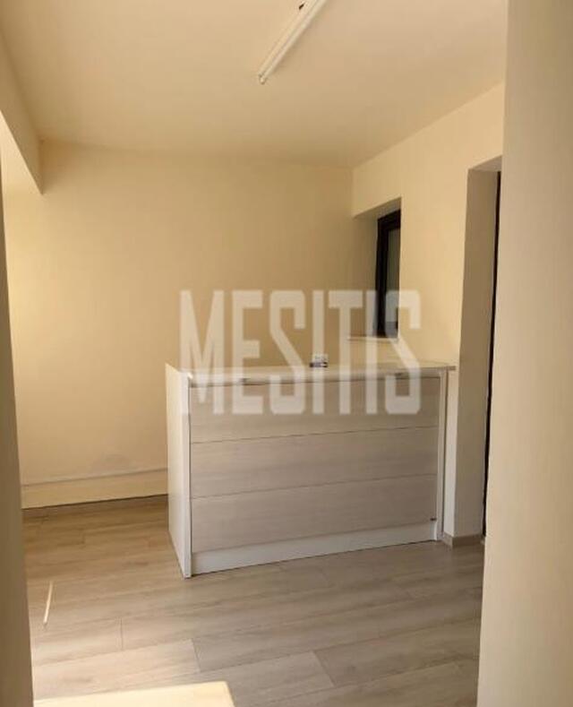 Ground Floor Office of 100 sq.m. for Rent in Strovolos, Nicosia – photo 2