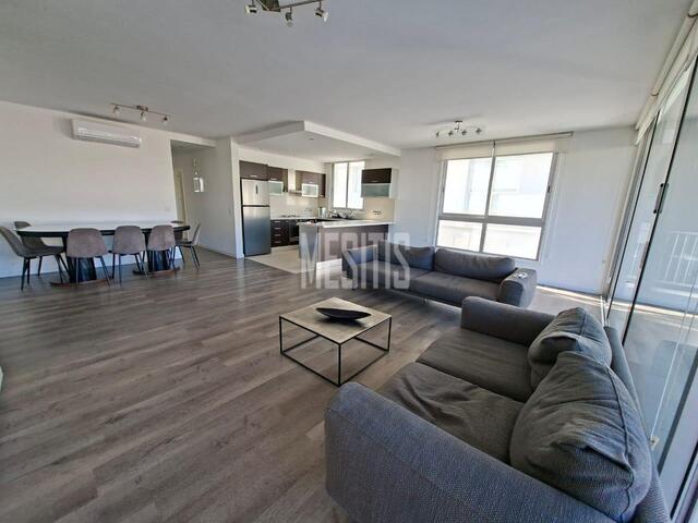 apartment-733c80d8-d88d-4210-82e8-dab7eca9f01a_Wtr.jpg