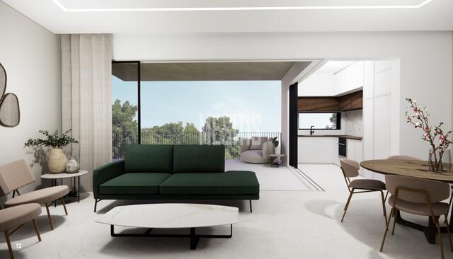 apartment-b0461842-eccd-43f7-8fe2-8de8390b7578_Wtr.jpg
