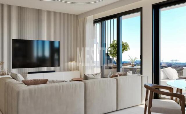 apartment-3575b839-4885-4703-8bd9-cad778b32ef8_Wtr.jpg