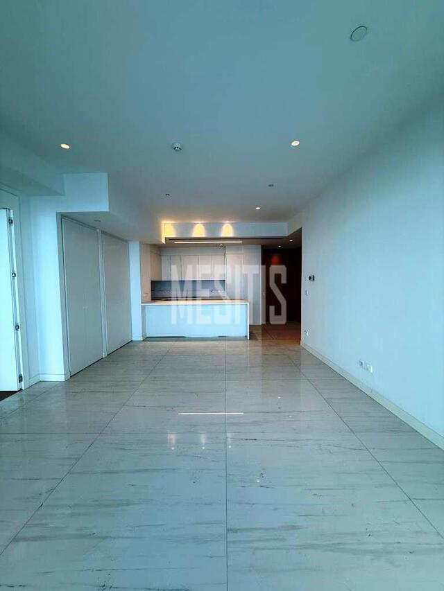 apartment-1dc923f0-c5b2-4deb-8141-de7fcc59cf15_Wtr.jpg