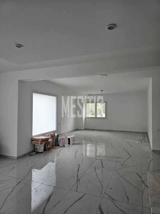 detachedHouse-1c22bbd1-922e-4747-b676-f9ff684c05d9_Wtr.jpg