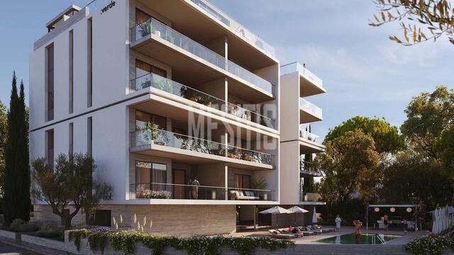 apartment-2e460e23-059c-4c72-99d1-6e250a86d88a_Wtr.jpeg