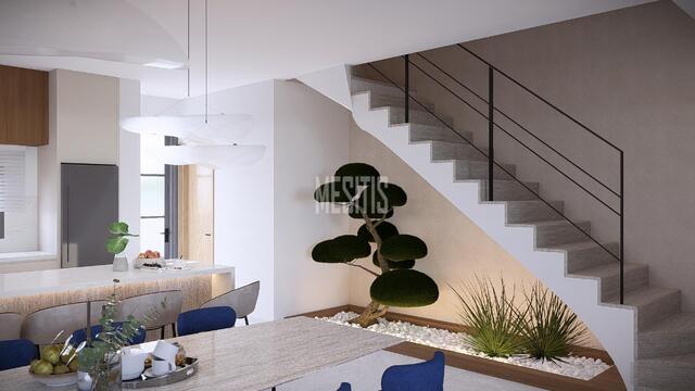 detachedHouse-51bc52a4-b3dc-4603-adcd-f615a105388f_Wtr.jpeg