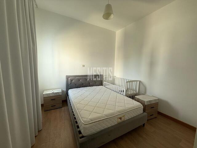 apartment-9801f715-b04d-457a-a147-d01ffbc8a6eb_Wtr.jpg