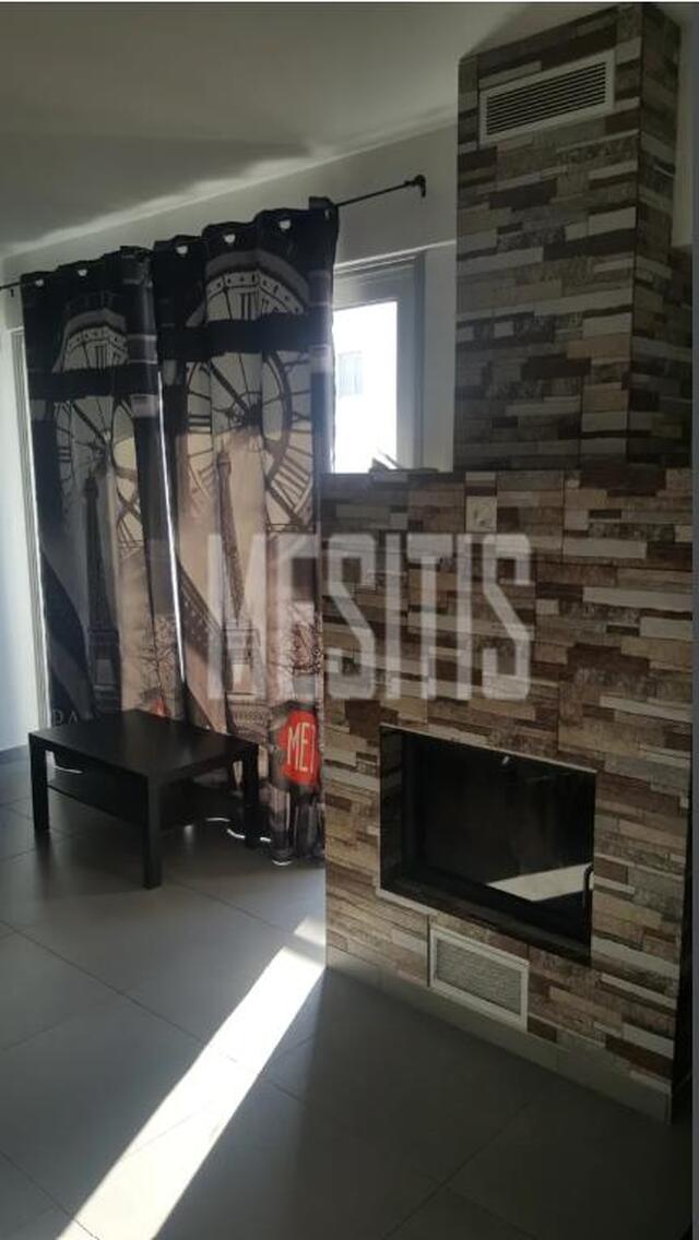 apartment-d8b0fe17-36cd-4e30-ad98-e562d34e096b_Wtr.jpg