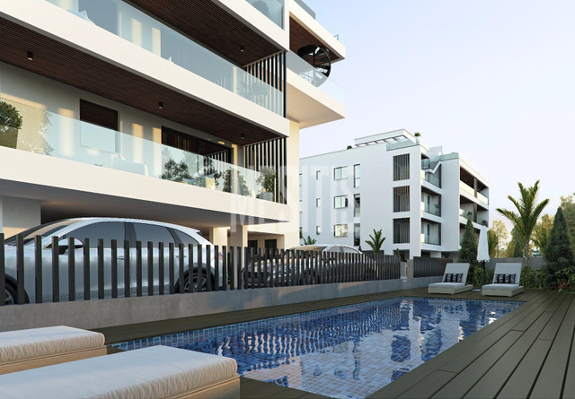 apartment-cdf86be0-0c71-4112-8207-594de98627cc_Wtr.png