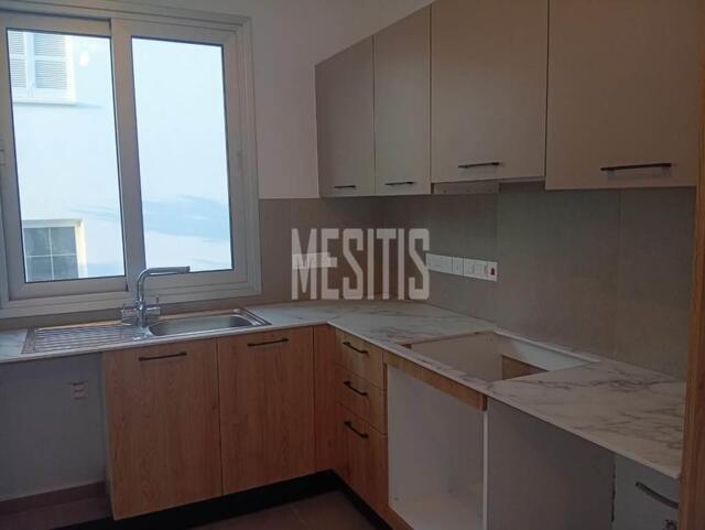 apartment-f819f3b0-9e97-46bc-9093-55ff47bfdeba_Wtr.jpg