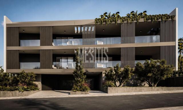 apartment-a1bdeb1f-e3de-4934-aff3-f3605372026e_Wtr.jpg
