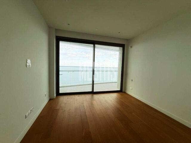 apartment-66dc443d-d3fe-4810-be1c-a03b6b7432b9_Wtr.jpg