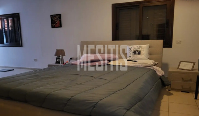 detachedHouse-b44bd5ef-e154-480d-b0f2-bb326509ad4e_Wtr.png