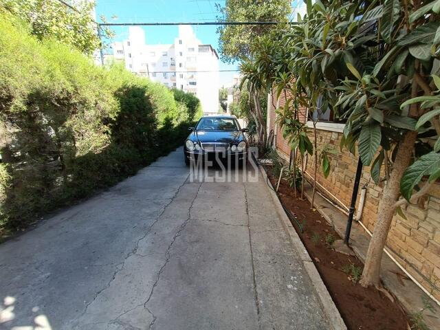 detachedHouse-78a48239-eee1-41a0-b334-ee2aebb34875_Wtr.jpeg