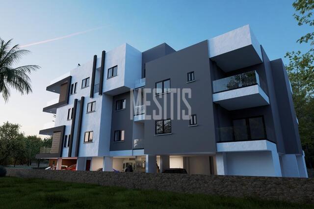 apartment-15d85860-5f98-4053-97b8-26eef3f68d01_Wtr.jpg