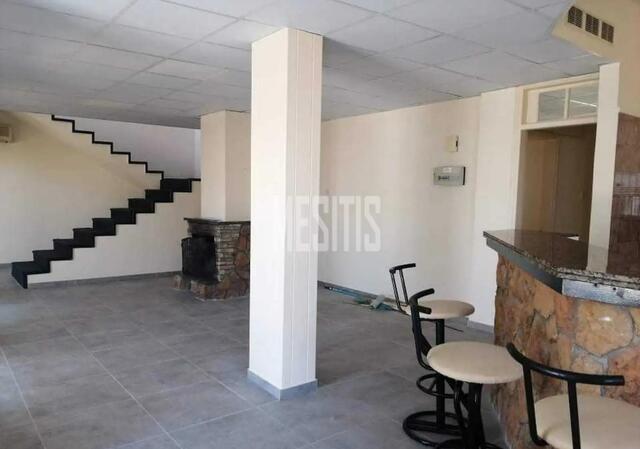 detachedHouse-4ed75be8-ba24-4ea5-ba48-9a2bd885f08b_Wtr.jpg