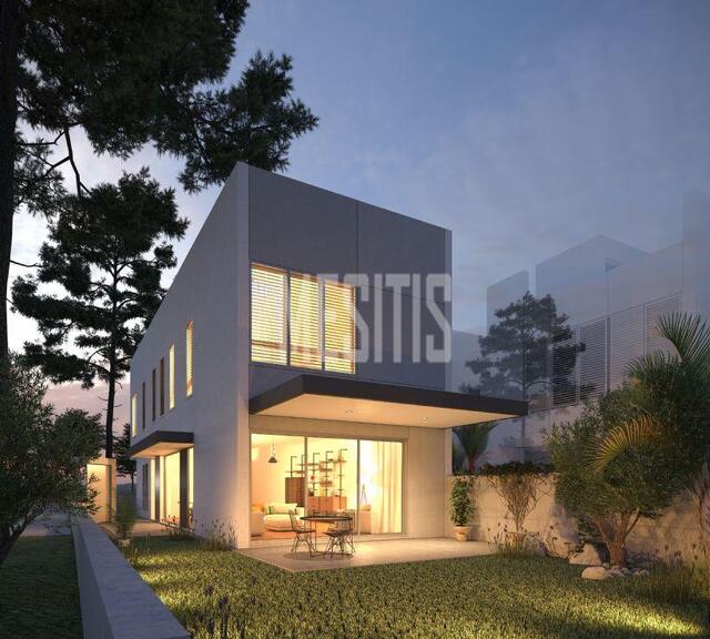 detachedHouse-2038d8a5-03c5-4368-a0a4-13a6634dbbde_Wtr.jpeg