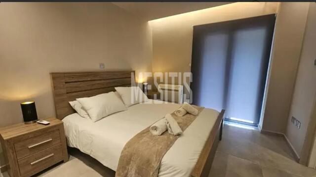 apartment-94a2669d-5597-41b5-8f33-4de1e77f295a_Wtr.jpg
