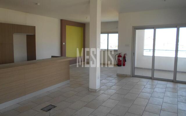 detachedHouse-8de15e00-d955-45af-9c80-4bcce216fcb7_Wtr.jpeg