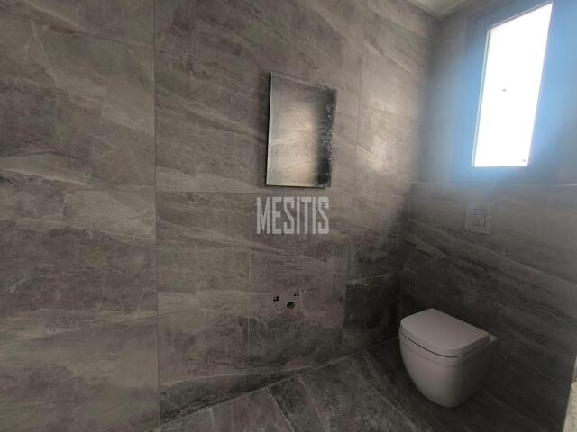 apartment-ca25519c-c774-4332-b9c0-7d8ec9303629_Wtr.jpg
