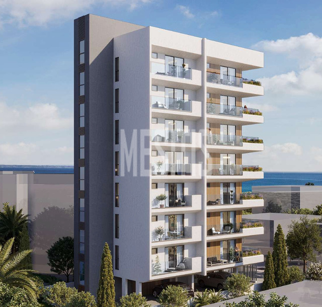 Whole-Floor 2-Bedroom Sea-View Apartment for Sale in Larnaca City Center – photo 6