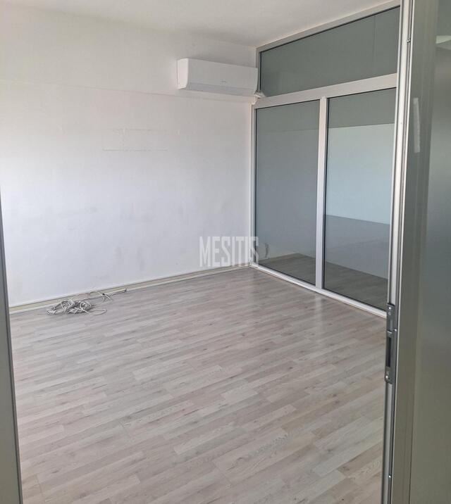Office of 150 sq.m. For Rent In Agia Zoni, Limassol – photo 5