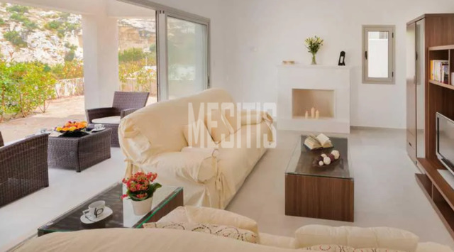 detachedHouse-50c4c67f-6050-4984-9933-a63ede15b050_Wtr.png