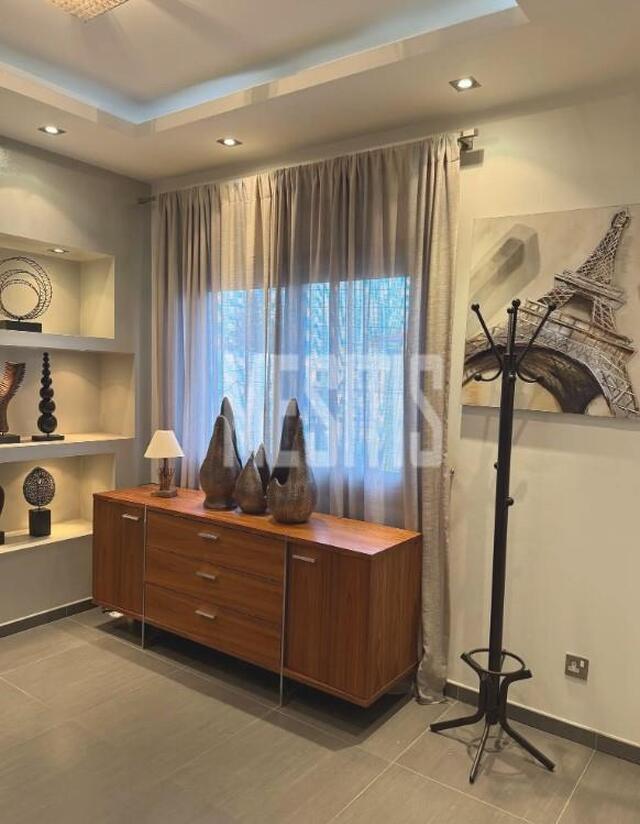 detachedHouse-6f52cfa2-4c4f-4fa3-9267-28a1c7059d7c_Wtr.jpg