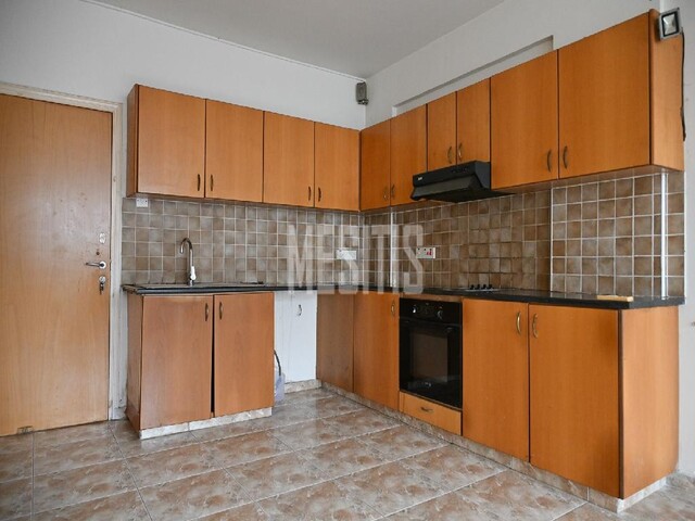 apartment-22aa7935-8d8d-4afd-8204-e6c833a61ccd_Wtr.jpg