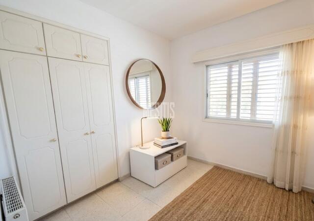 apartment-93f51002-dbac-4a55-a116-aceb3486f47a_Wtr.jpg