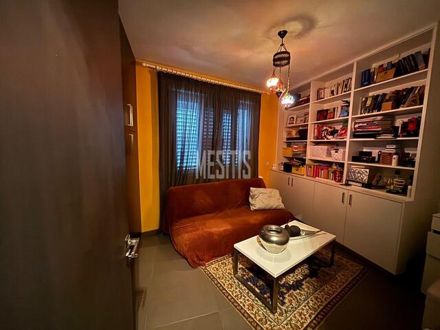 apartment-5bbe5724-94f9-4381-b587-60cefed3c1fb_Wtr.jpg