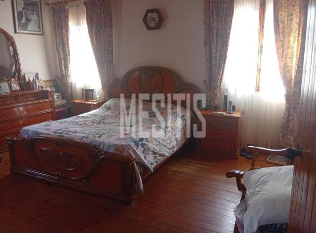 Traditional 4-Bedroom House for Sale in Maroni, Larnaca – photo 6